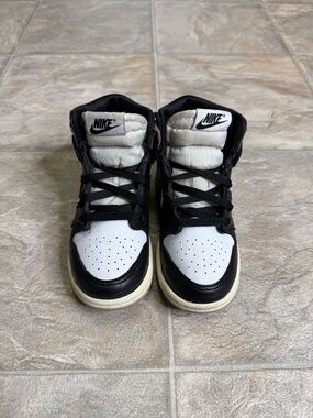 Air Jordan 1 Retro Hi OG Latte TD Shoe Size 9c Brown FD2598-021 Preowned